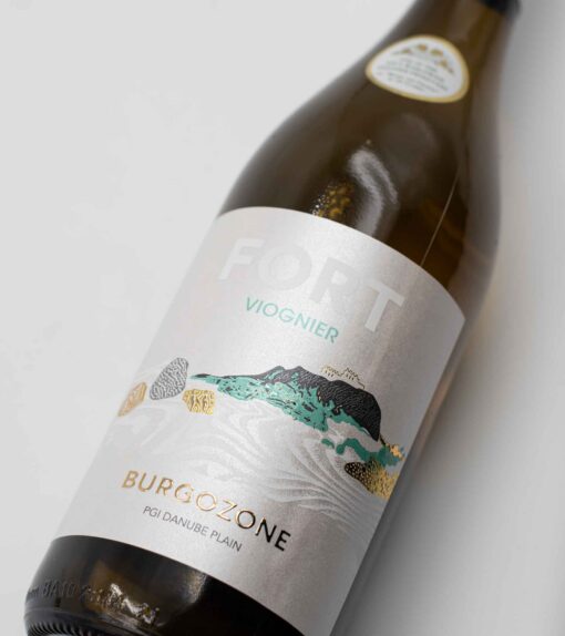 detail etikety bulharského vína Chateau Burgozone Viognier