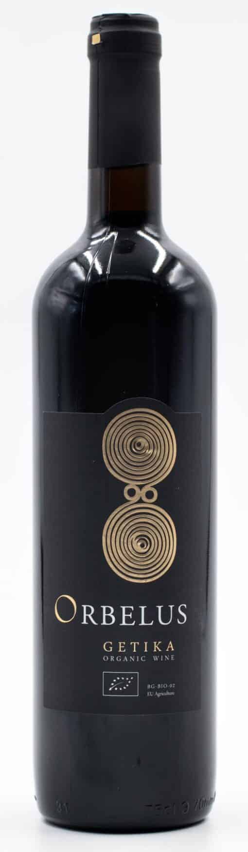 Láhev vína Orbelus Getika – červené bulharské víno z odrůd Cabernet Sauvignon, Merlot, Syrah a Melnik