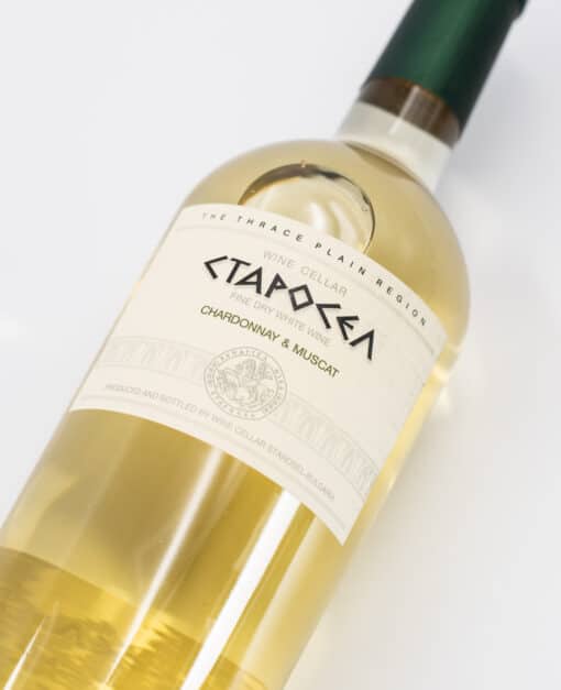 Bulharské víno Chardonnay a Muškát Starosel prowine