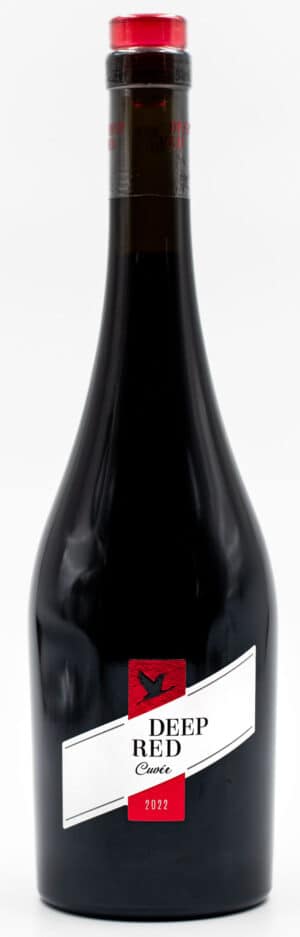 Láhev bulharského vína Deep Red Cuvée