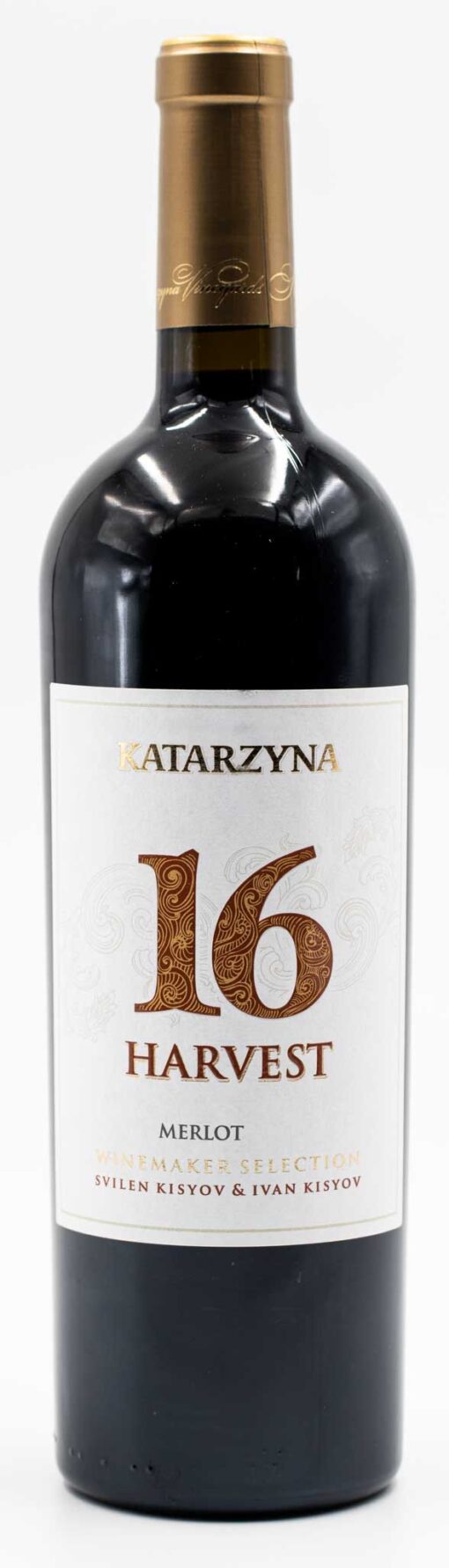 Láhev prémiového bulharského vína Katarzyna Estate Harvest 16 Merlot s purpurovou barvou.