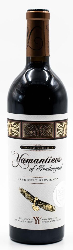 Luxusní láhev Yamantievs Cabernet Sauvignon Grand Reserve s tmavou rubínovou barvou - bulharské víno